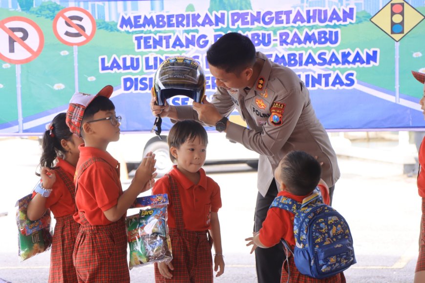 Polisi Sahabat Anak, Polres Madiun Tanamkan Edukasi Lalu Lintas Sejak Dini