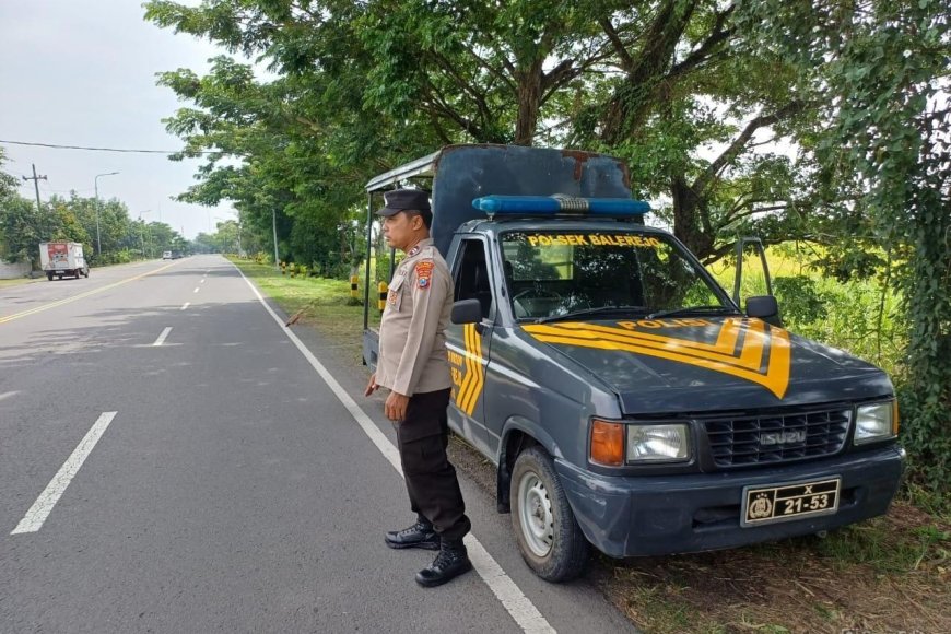 Cegah Kriminalitas dan Laka Lantas, Polsek Balerejo Intensifkan Patroli Strong Point